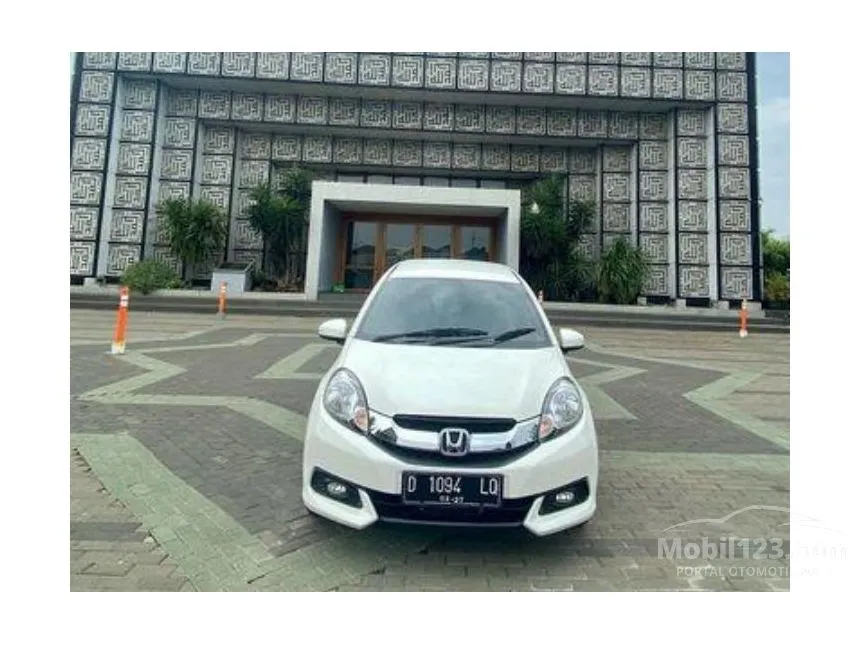 Jual Mobil Honda Mobilio 2014 E 1.5 di Jawa Barat Automatic MPV Putih Rp 147.000.000