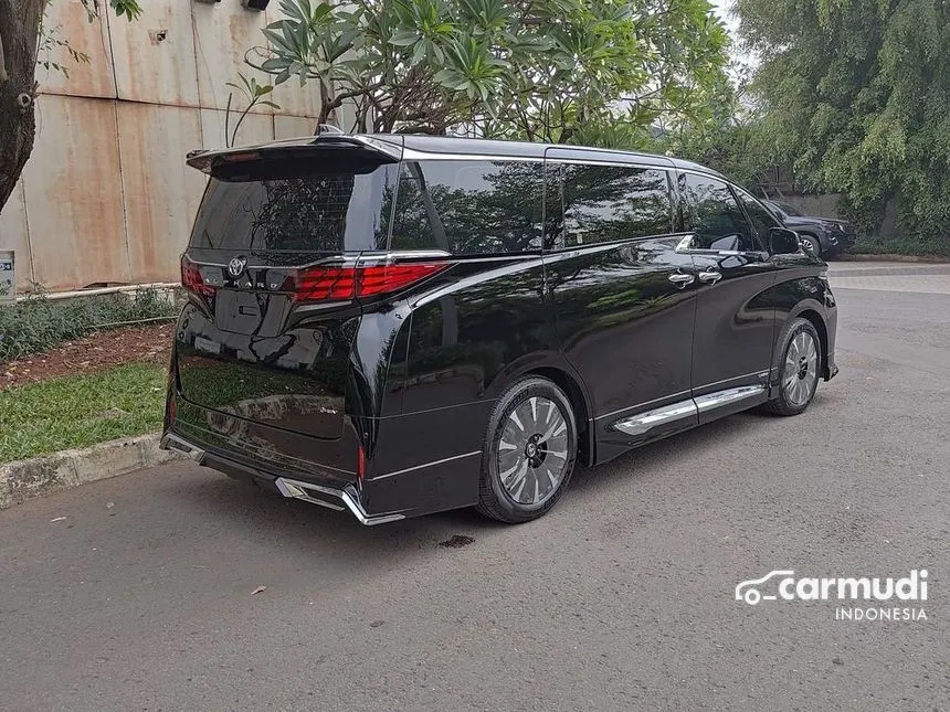 2024 Toyota Alphard HEV Modellista MPV