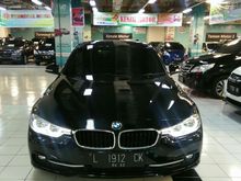 2016 BMW 320i 2.0 Sport Sedan