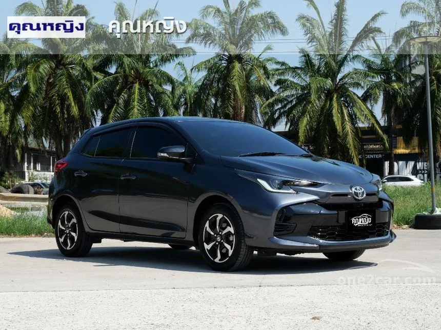2024 Toyota YARIS Smart Hatchback