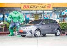 2015 Toyota Yaris 1.2 (ปี 13-17) E Hatchback AT