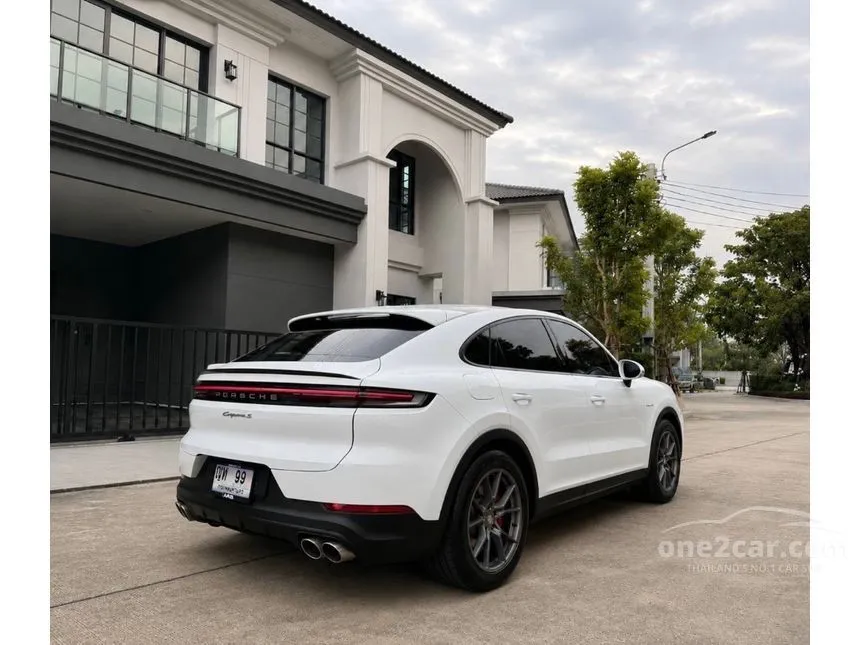 2025 Porsche CAYENNE S E-Hybrid SUV
