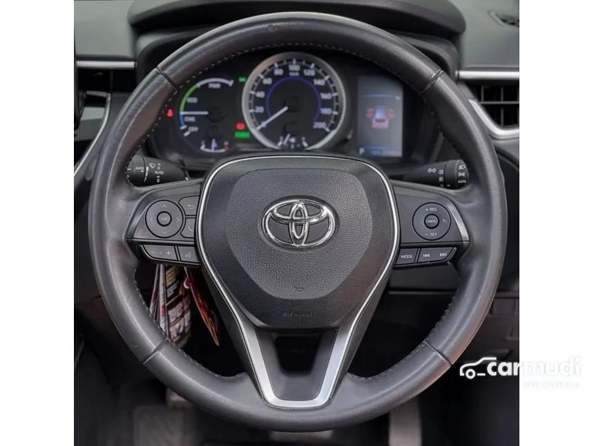 2022 Toyota Corolla Cross Hybrid SUV