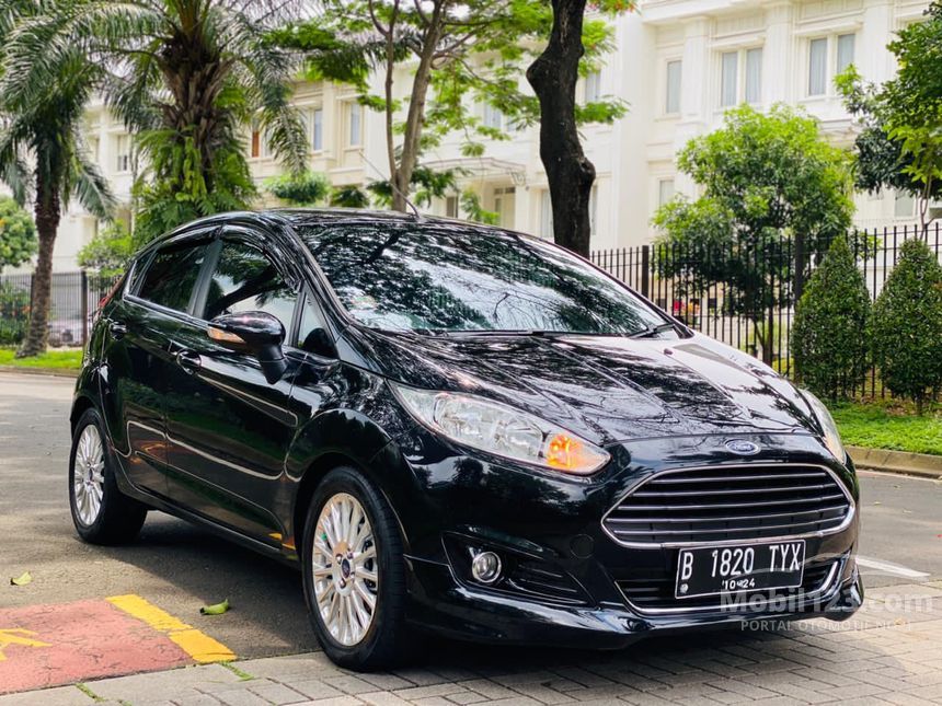  Jual  Mobil Ford  Fiesta  2014 EcoBoost  S 1 0 di Banten 