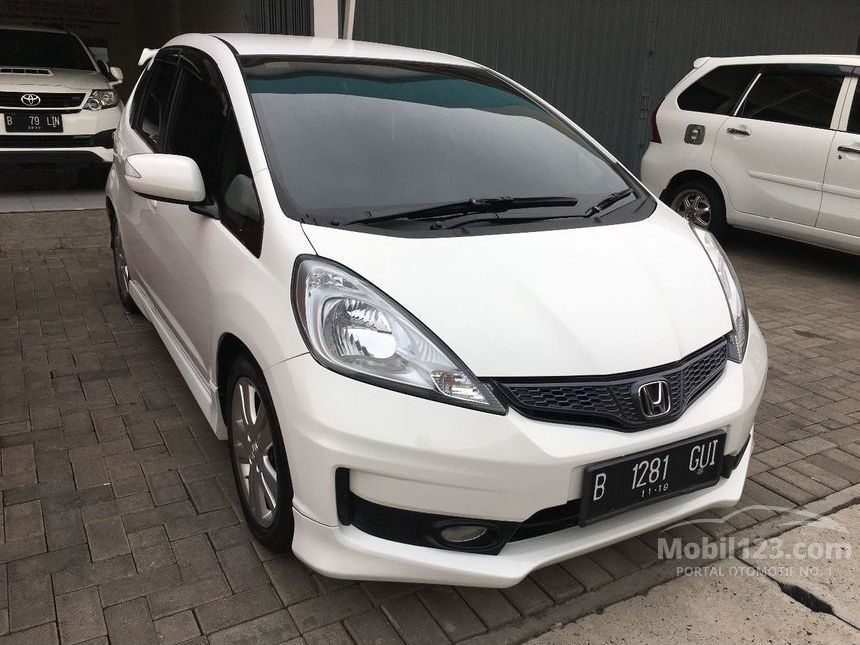 Jual Mobil Honda Jazz 2012 RS 1.5 di Jawa Barat Automatic 