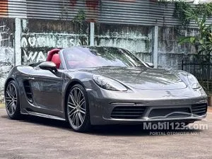 2021 Porsche 718 2.5 Boxster S Convertible