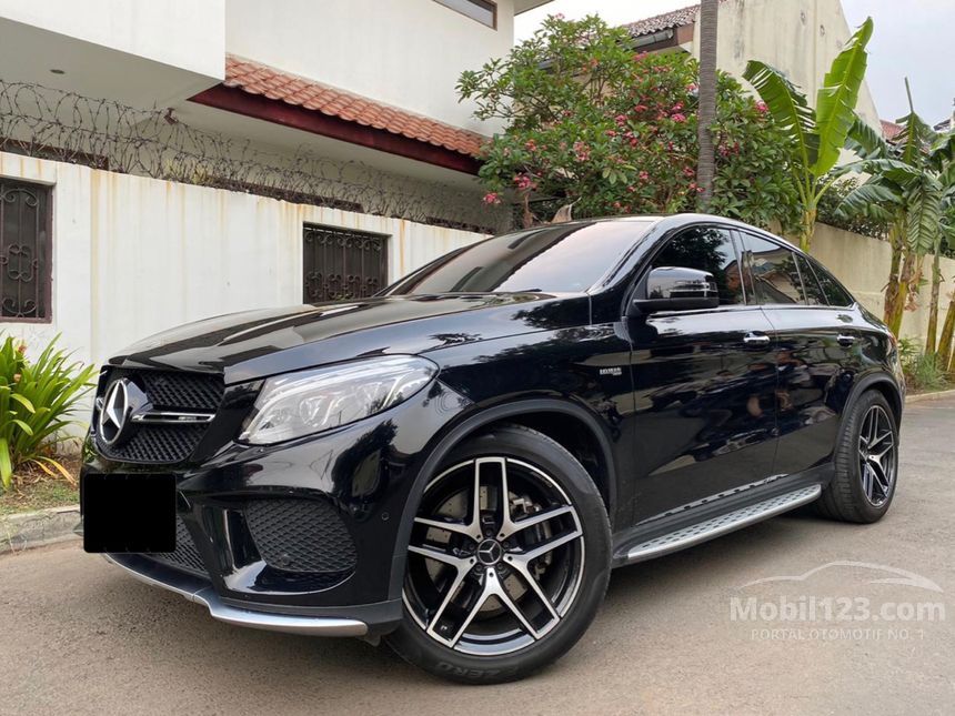 2017 Amg Gle 43 Coupe Mercedes Benz >> Jual Mobil Mercedes Benz Gle43 Amg 2017 Amg 4matic 3 0 Di Dki Jakarta Automatic Suv Hitam Rp 1 625 000 000 6305443 Mobil123 Com 2017 Amg Gle 43 Coupe Mercedes Benz >> Jual Mobil Mercedes Benz Gle43 Amg 2017 Amg 4matic 3 0 Di Dki Jakarta Automatic Suv Hitam Rp 1 625 000 000 6305443 Mobil123 Com