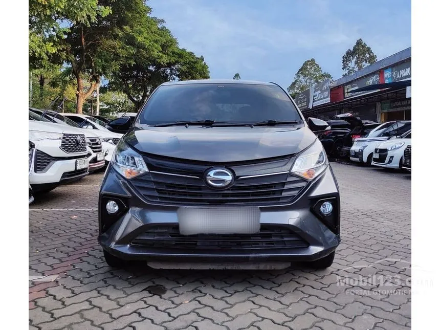 Jual Mobil Daihatsu Sigra 2022 R 1.2 di Banten Automatic MPV Abu