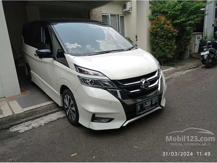 Jual Mobil Nissan Serena 2022 Highway Star 2.0 di DKI Jakarta Automatic MPV Putih Rp 382.000.000