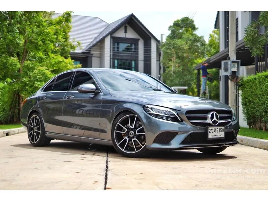 2019 Mercedes-Benz C220 d Avantgarde Sedan