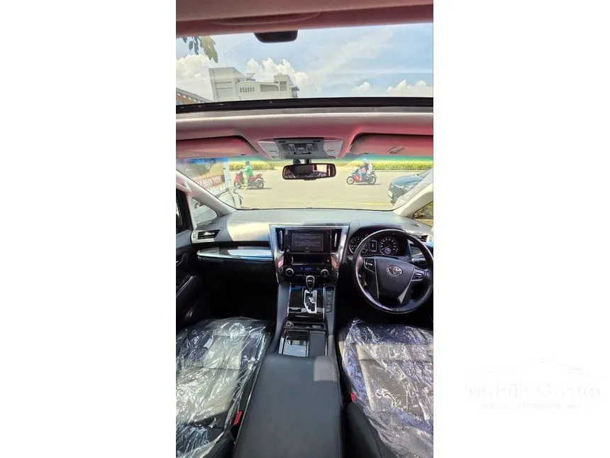 2015 Toyota Vellfire G MPV