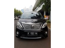 Toyota Alphard SC 2.4 AT 2014