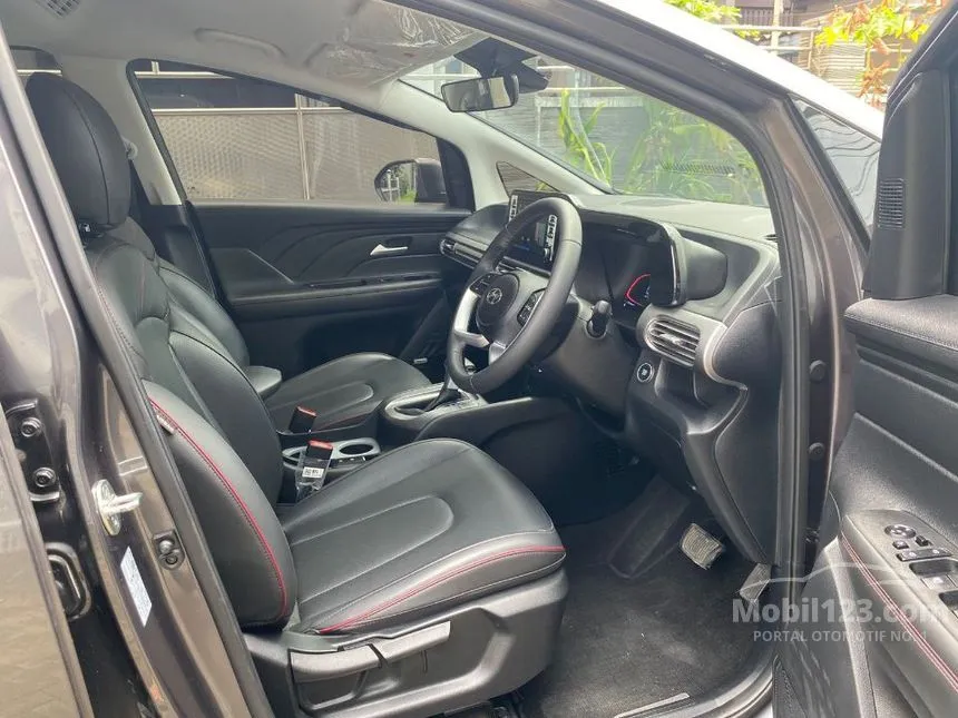 2023 Hyundai Stargazer Prime MPV