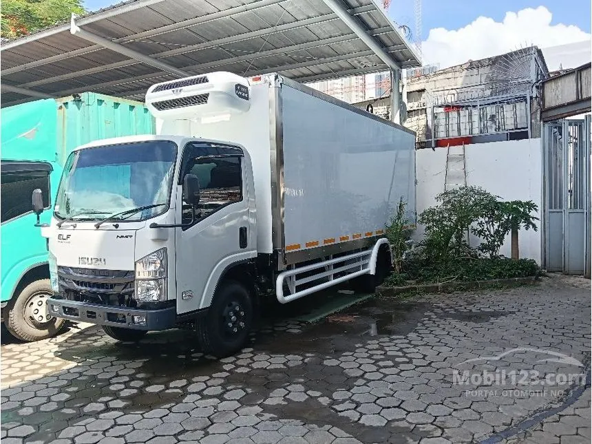2025 Isuzu Elf NMR L Truck
