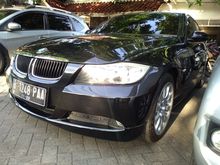 2008 BMW 320i 2.0 executive (Nopol Genap) Sedan
