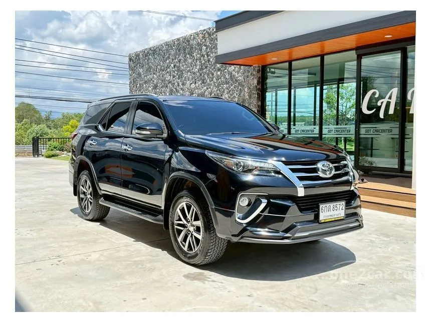 2017 Toyota FORTUNER V SUV