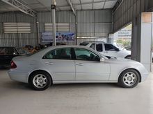 2005 Mercedes-Benz E220 CDI 2.1 W211 (ปี 03-09) Classic Sedan AT