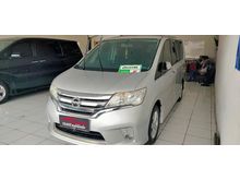 2013 Nissan Serena 2.0 Highway Star MPV