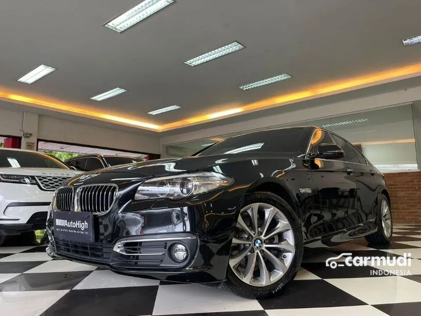 2017 BMW 520i Luxury Sedan