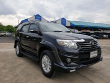 2013 Toyota Fortuner 2.7 (ปี 12-15) V SUV AT