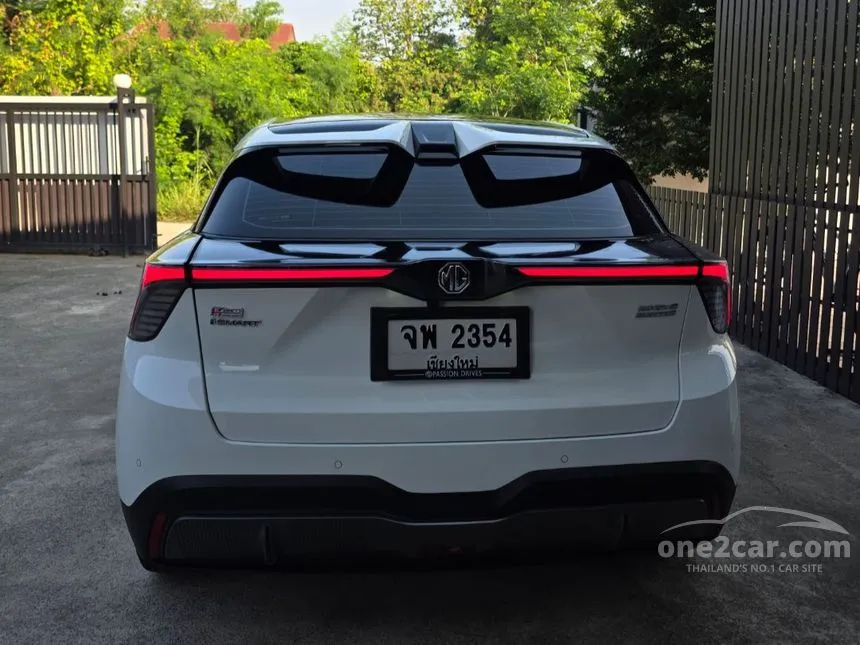 2024 MG MG4 X Hatchback