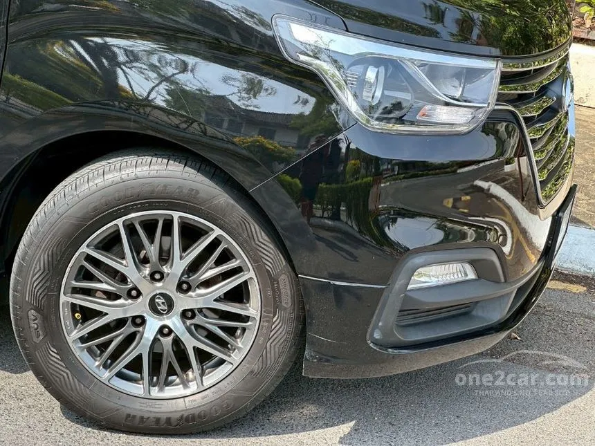 2019 Hyundai GRAND STAREX VIP Wagon