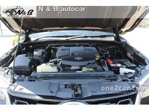 2022 Toyota FORTUNER 2.4 V SUV