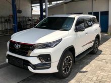 Ready Stock Toyota New Fortuner 2.4 VRZ AT Diesel TRD (DP Bisa Menyesuaikan)