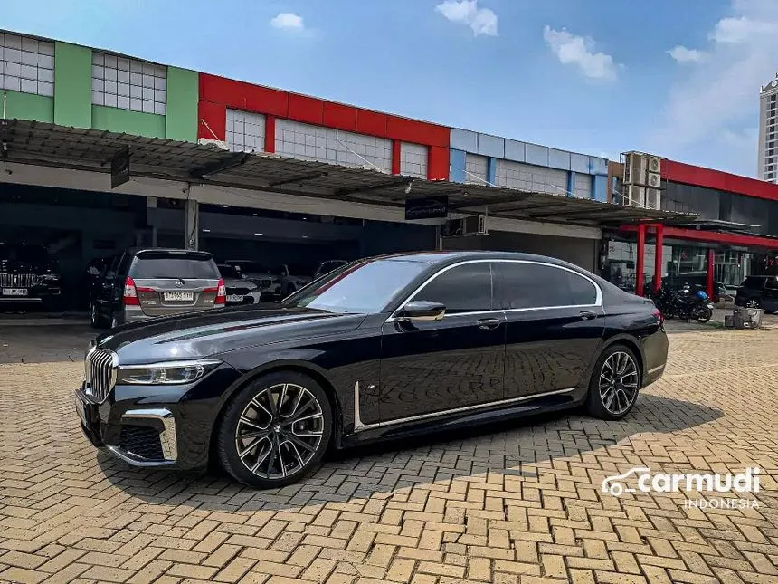 2020 BMW 730Li M Sport Sedan