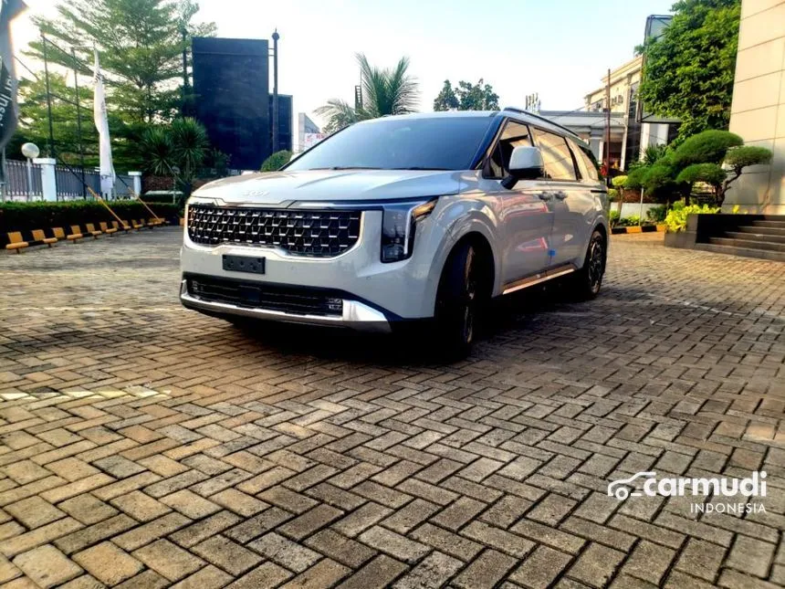2024 KIA Grand Carnival Premiere 11 Seater MPV