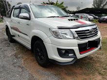 ACTUAL 2015 Toyota Hilux 2.5 (A) TRD SPORTIVO