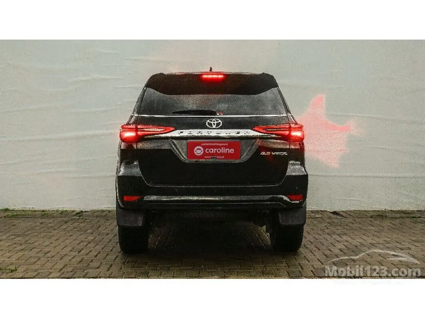 2022 Toyota Fortuner VRZ 4X2 SUV