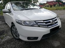 Honda City 1.5 AT,E SPEC,1OWNER,FULL HONDA SERVICE RECORD,ORIGINAL PAINT,LEATHER,NEW TIRE