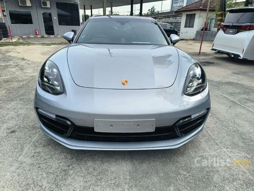 2019 Porsche Panamera 4S Hatchback