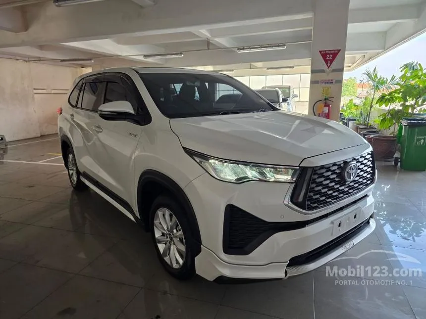 2026 Toyota Kijang Innova Zenix V HV Modellista (Premium Color) MPV