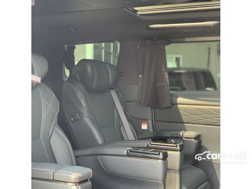 2025 Toyota Alphard HEV (Premium Color) MPV