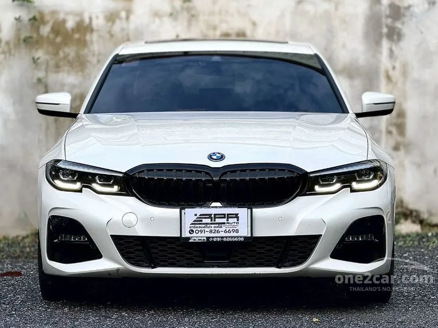 2024 BMW 330e M Sport Sedan