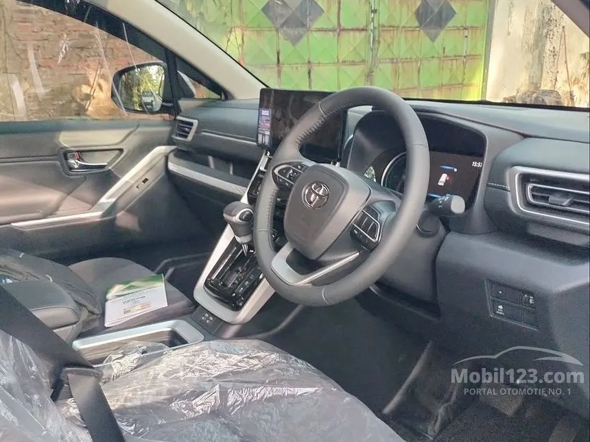2025 Toyota Kijang Innova Zenix V HV Modellista (Premium Color) MPV