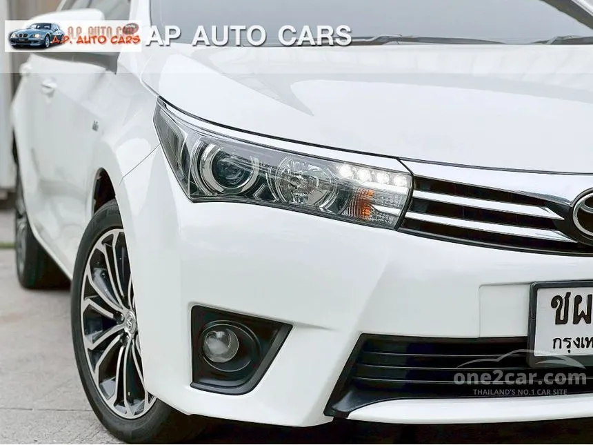 2015 Toyota Corolla Altis V Sedan