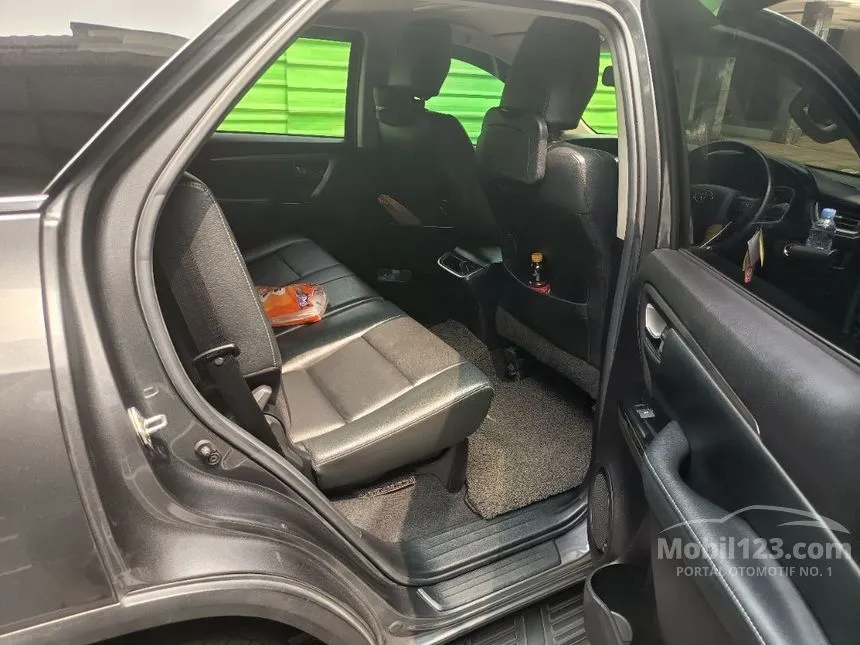 2022 Toyota Fortuner GR Sport 4X2 SUV