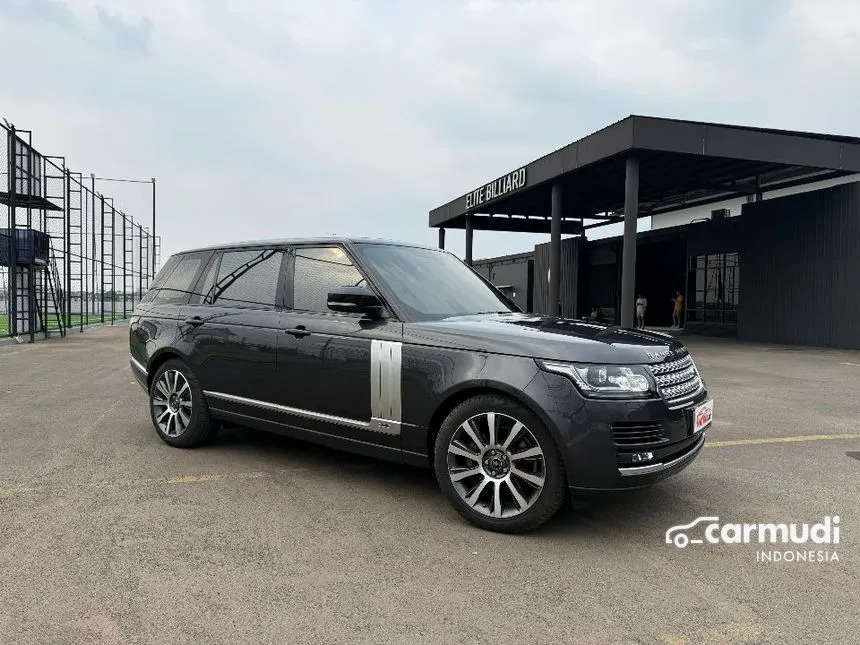 2017 Land Rover Range Rover Vogue SUV