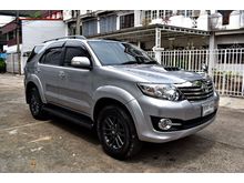 2016 Toyota Fortuner 3.0 (ปี 12-15) V SUV AT
