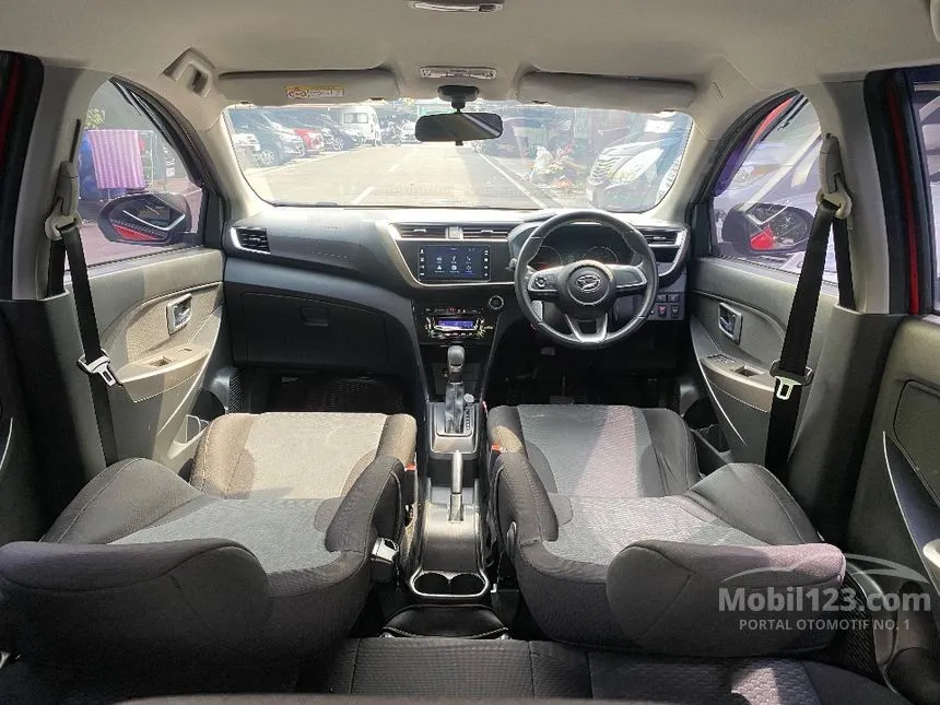 2022 Daihatsu Sirion R Hatchback