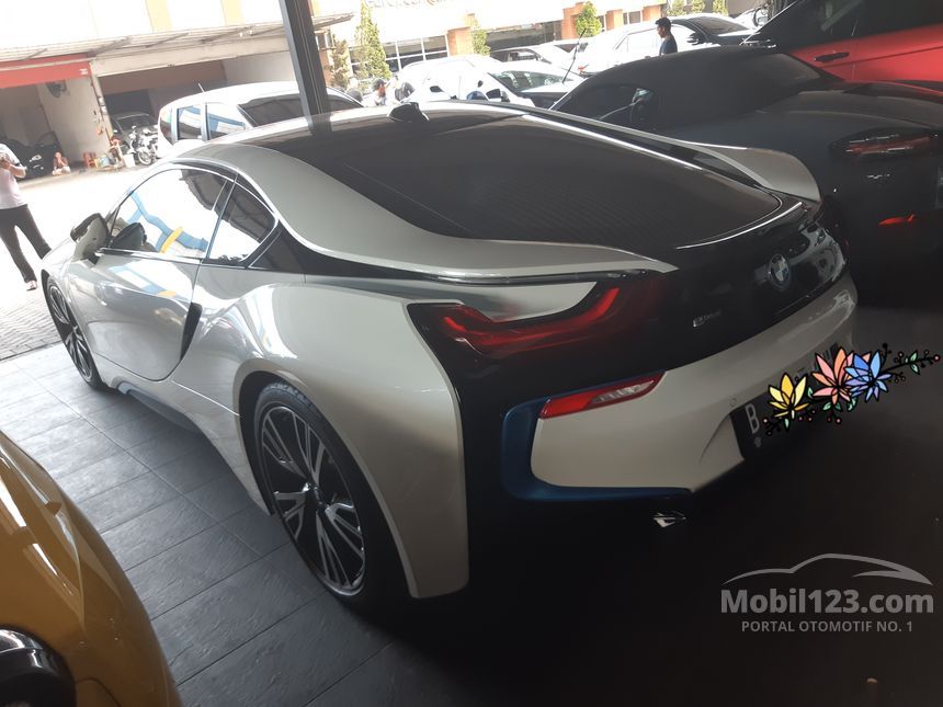 2016 BMW i8 Coupe