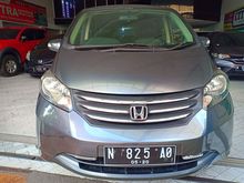 2010 Honda Freed 1.5 E PSD AT terawat dijual di malang