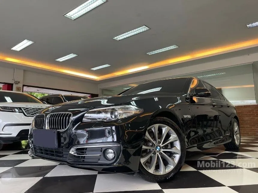 Jual Mobil BMW 520i 2017 Luxury 2.0 di DKI Jakarta Automatic Sedan Hitam Rp 425.000.000