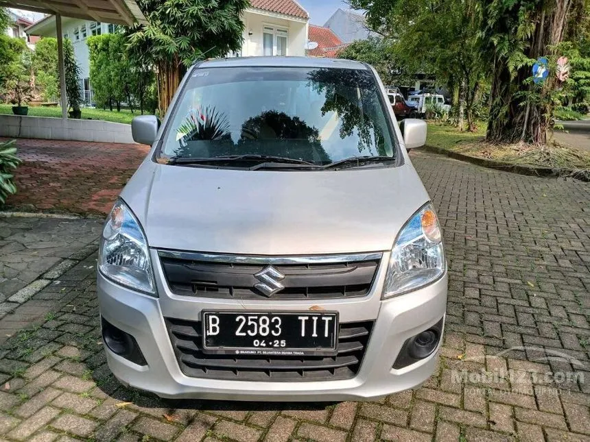 Jual Mobil Suzuki Karimun Wagon R 2020 GL Wagon R 1.0 di Jawa Barat Manual Hatchback Silver Rp 104.000.000
