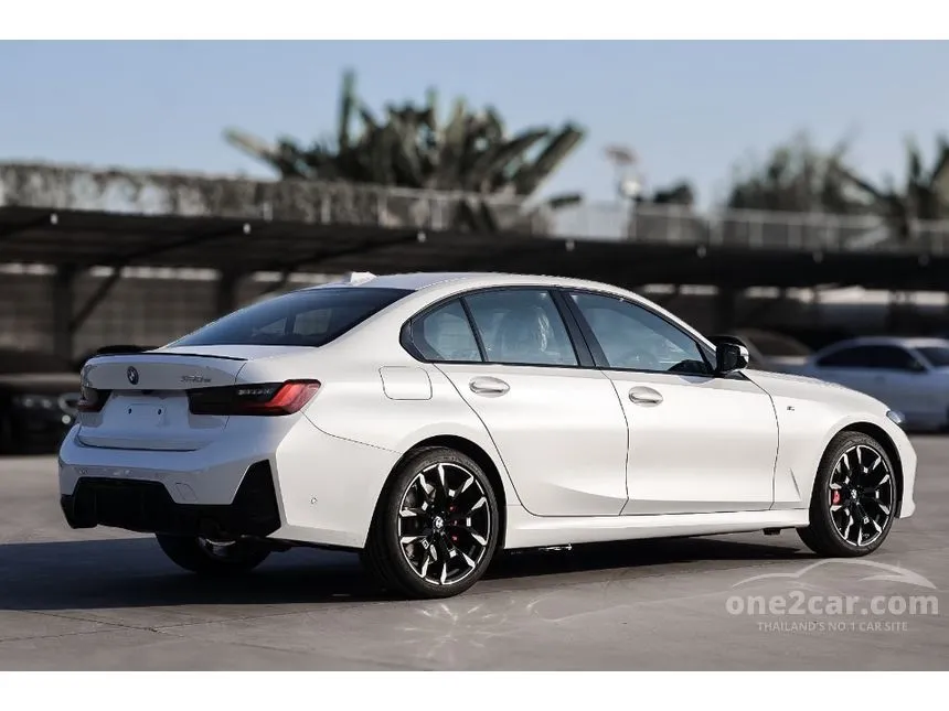 2026 BMW 330e M Sport Sedan