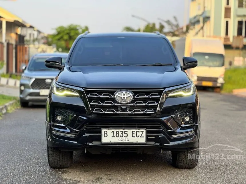 2021 Toyota Fortuner VRZ GR SPORT 4X2 SUV