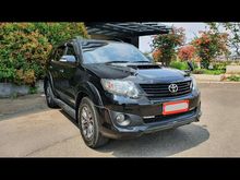 2015 Toyota Fortuner 2.5 G TRD SUV